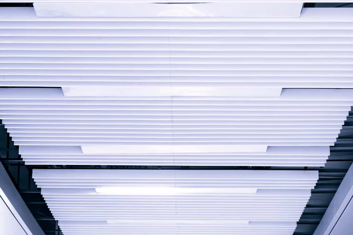 prohibición uso tubos fluorescentes qué cambia cómo adaptarse Plagoo